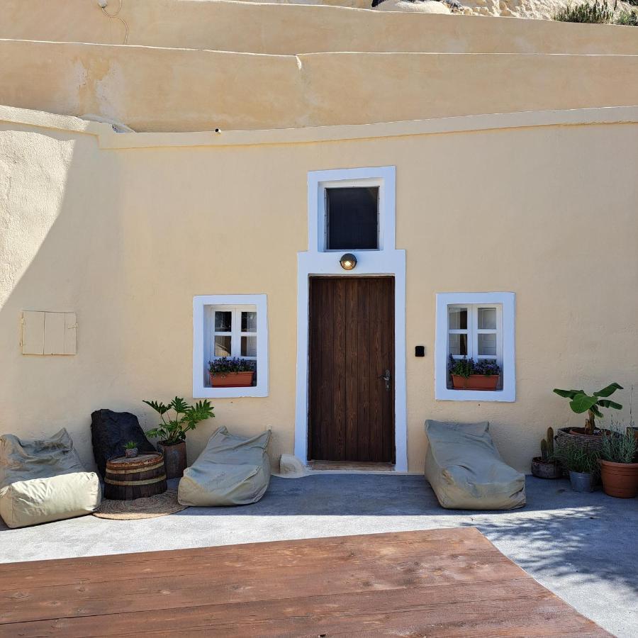 Caval II Hotell Fira  Eksteriør bilde